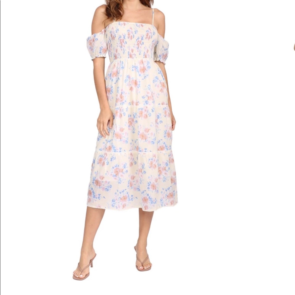 Heart loom della dress small 🌸NWOT